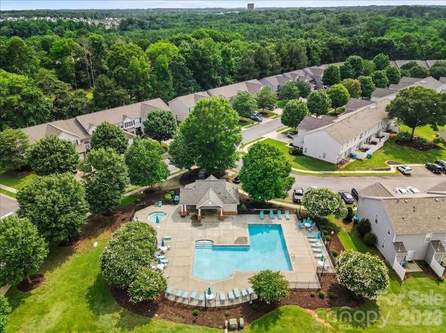 10563 Stoneacre Court, Pineville, NC 28134