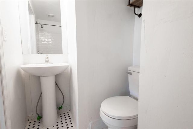 2116 Creole St Street, Lake Charles, LA 70601