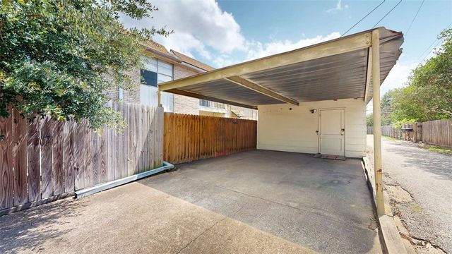 3808 Plainsman Lane, Bryan, TX 77802