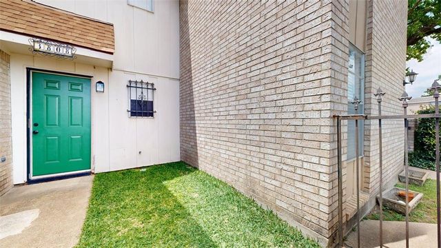 3808 Plainsman Lane, Bryan, TX 77802
