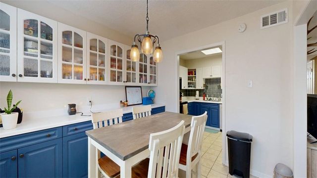 3808 Plainsman Lane, Bryan, TX 77802