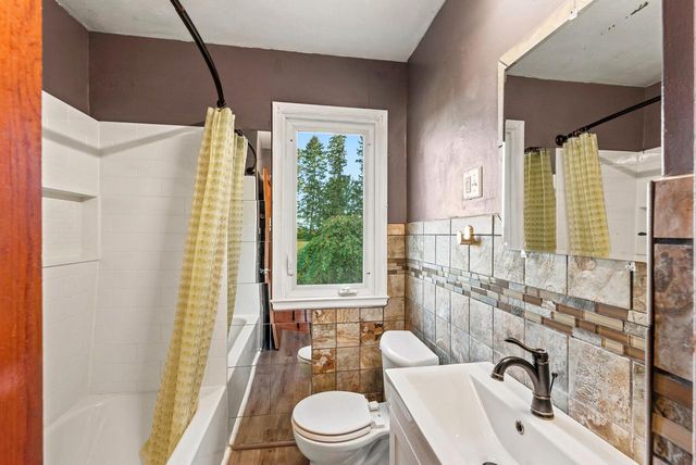 N132W17882 Rockfield ROAD, Germantown, WI 53022