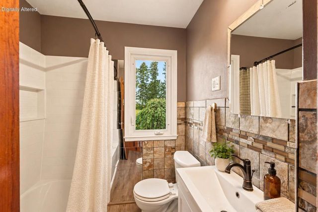 N132W17882 Rockfield ROAD, Germantown, WI 53022