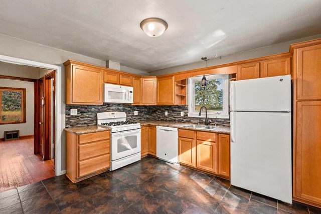 N132W17882 Rockfield ROAD, Germantown, WI 53022