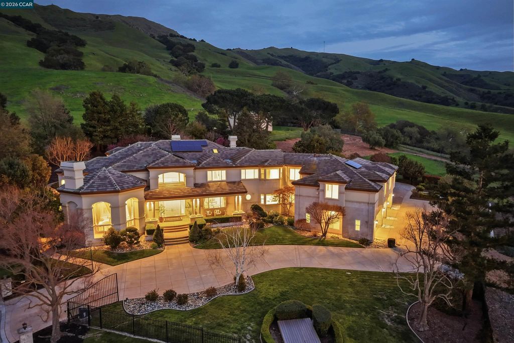 2981 GRAPEVINE TER, Fremont, CA 94539