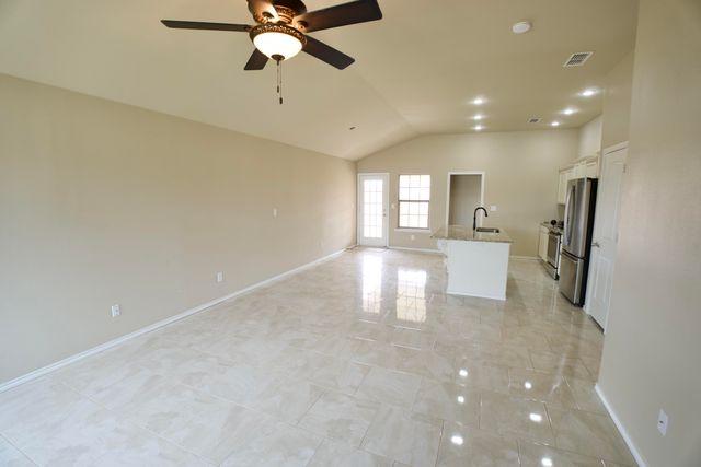 6931 96th Street, Lubbock, TX 79424