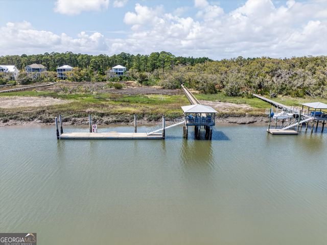 210 Overlook Lane, St. Marys, GA 31558