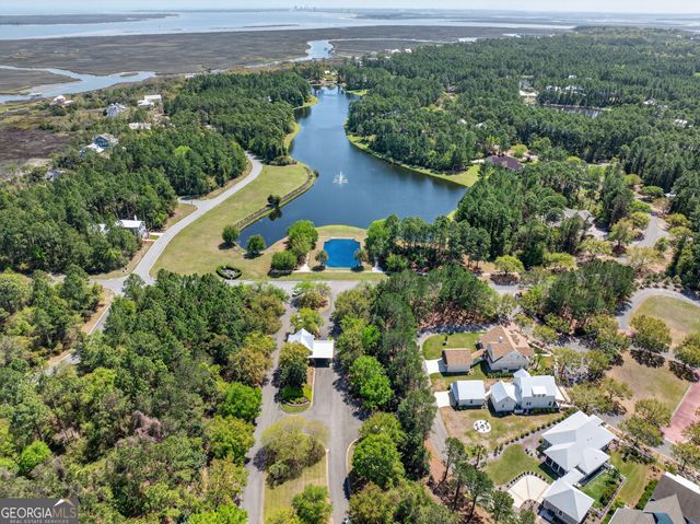 210 Overlook Lane, St. Marys, GA 31558