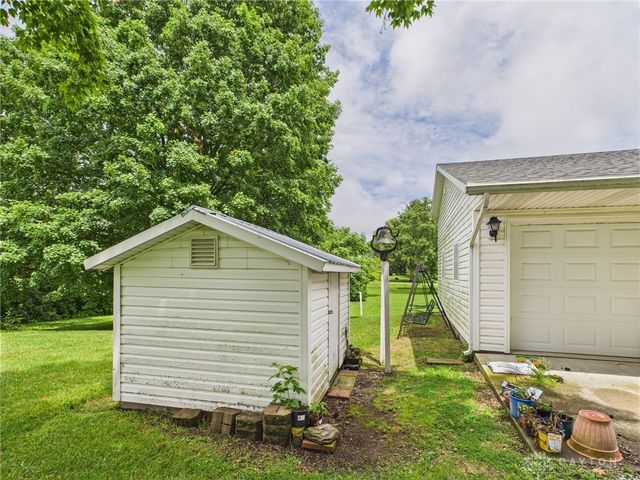 3740 State Route 121, Greenville, OH 45331