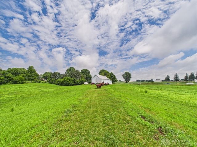 3740 State Route 121, Greenville, OH 45331