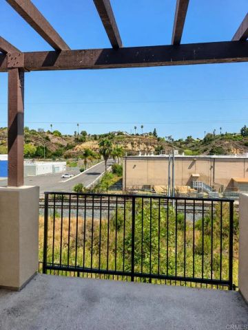 438 Creekside Circle, San Diego, CA 92114