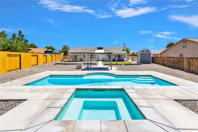 12784 Skyline Ranch, Apple Valley, CA 92308