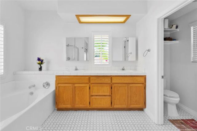 12784 Skyline Ranch, Apple Valley, CA 92308