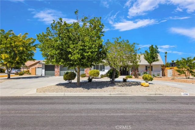 12784 Skyline Ranch, Apple Valley, CA 92308