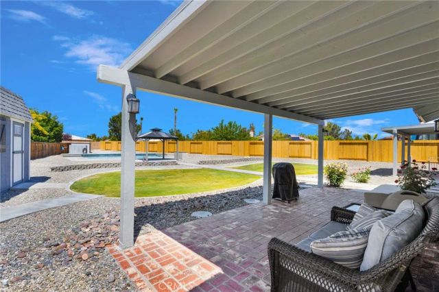 12784 Skyline Ranch, Apple Valley, CA 92308