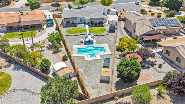 12784 Skyline Ranch, Apple Valley, CA 92308