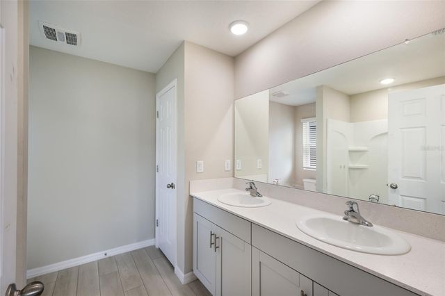 7627 TWINLEAF TERRACE, Parrish, FL 34219