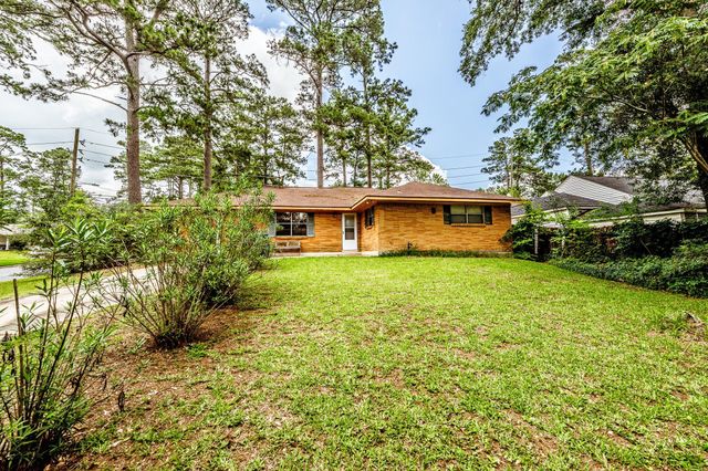 1421 22nd Street, Huntsville, TX 77340
