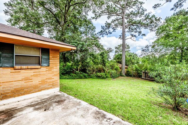 1421 22nd Street, Huntsville, TX 77340