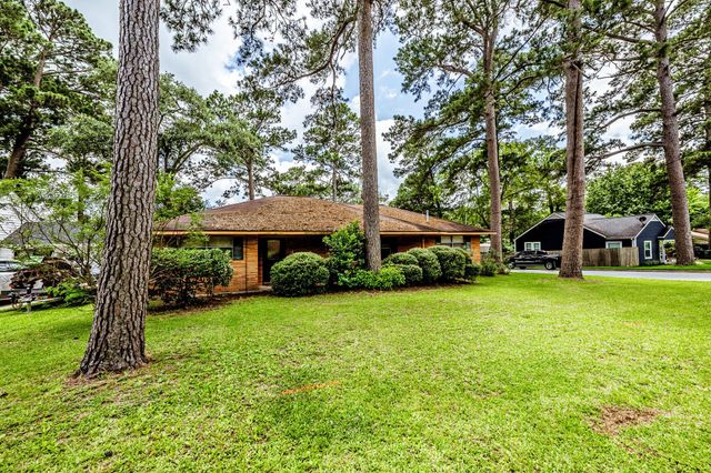 1421 22nd Street, Huntsville, TX 77340