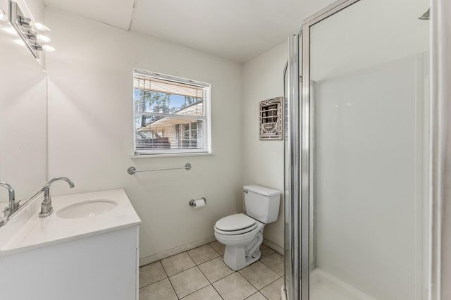 1421 22nd Street, Huntsville, TX 77340