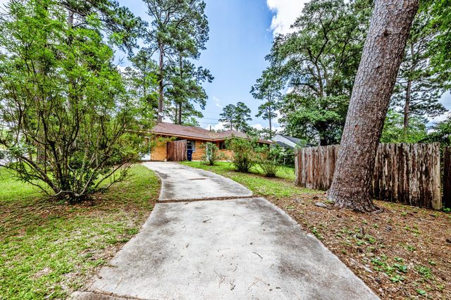 1421 22nd Street, Huntsville, TX 77340