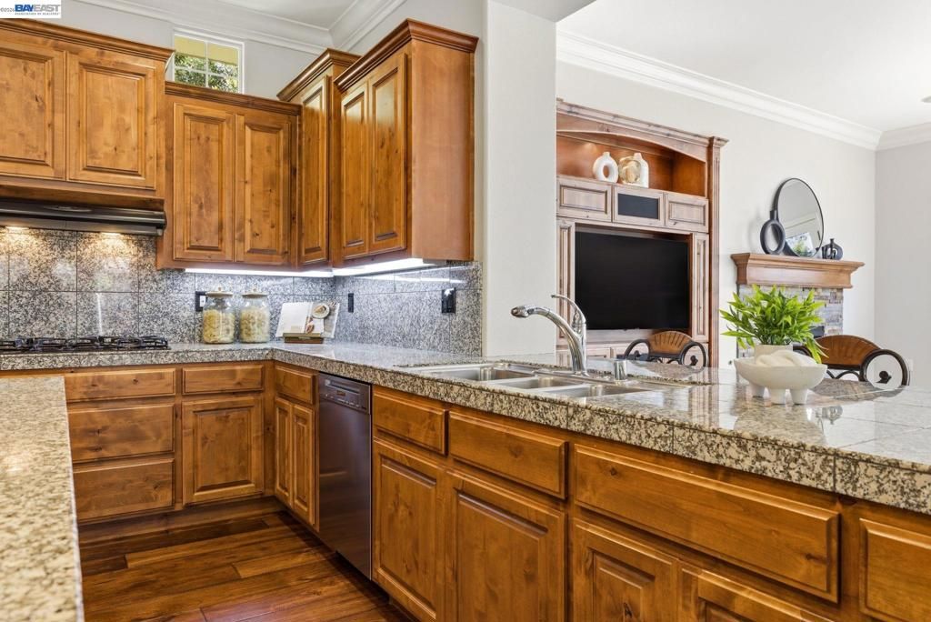 Image 17 of property listing at 3070 Olivoro Ct, Livermore, CA 94550