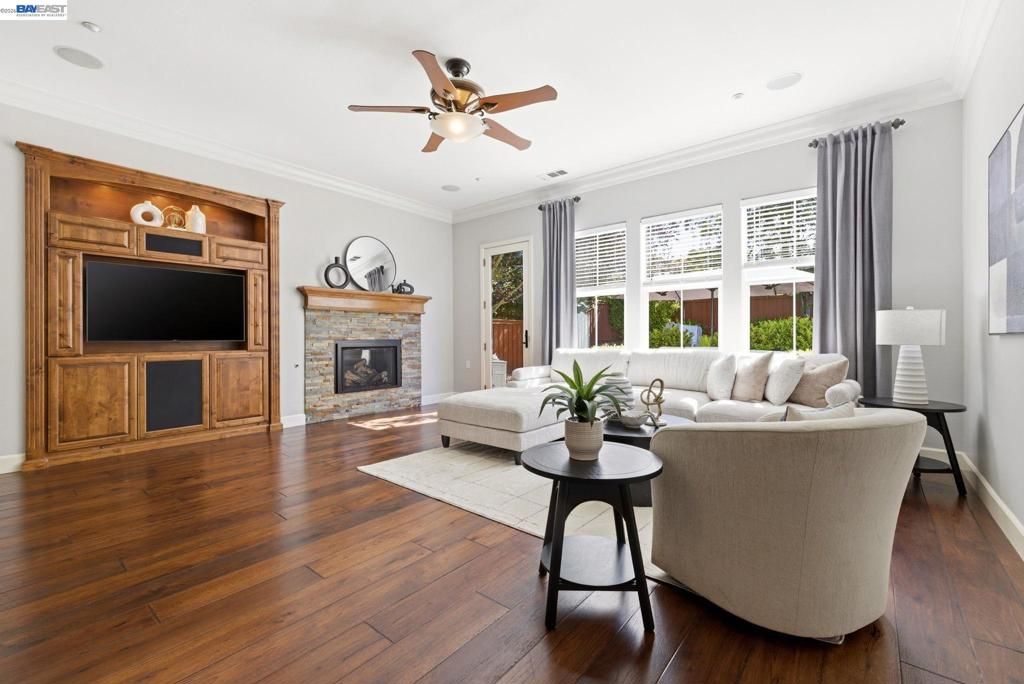 Image 18 of property listing at 3070 Olivoro Ct, Livermore, CA 94550