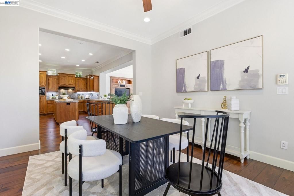 Image 23 of property listing at 3070 Olivoro Ct, Livermore, CA 94550