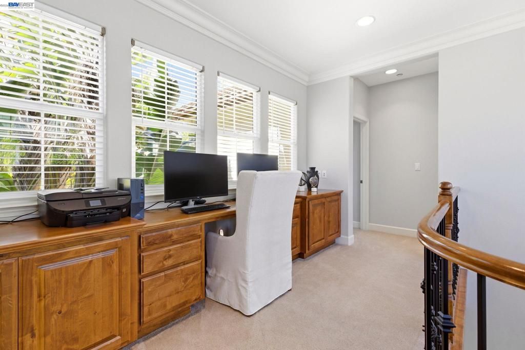 Image 32 of property listing at 3070 Olivoro Ct, Livermore, CA 94550
