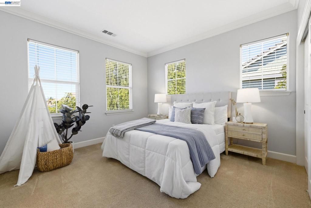 Image 33 of property listing at 3070 Olivoro Ct, Livermore, CA 94550
