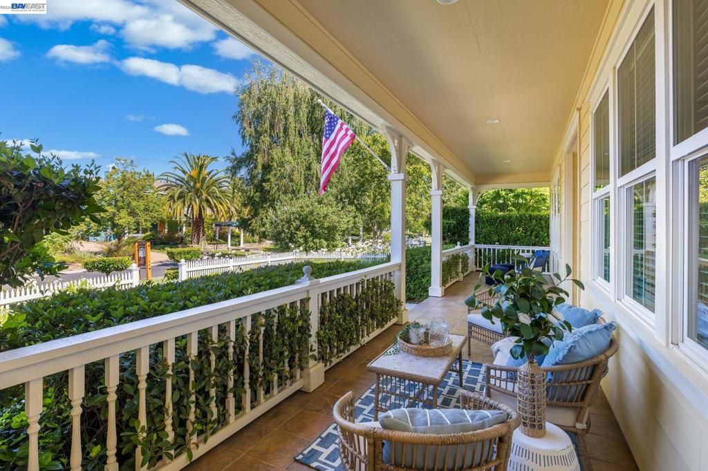 Image 4 of property listing at 3070 Olivoro Ct, Livermore, CA 94550
