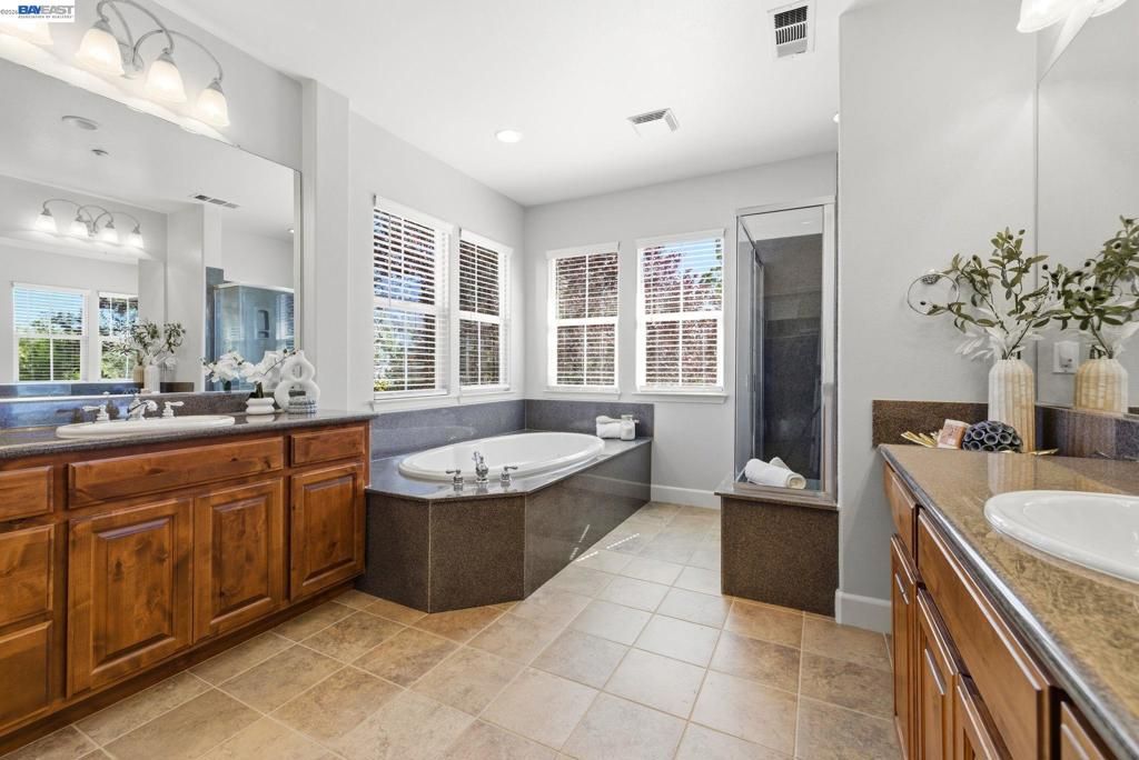 Image 48 of property listing at 3070 Olivoro Ct, Livermore, CA 94550