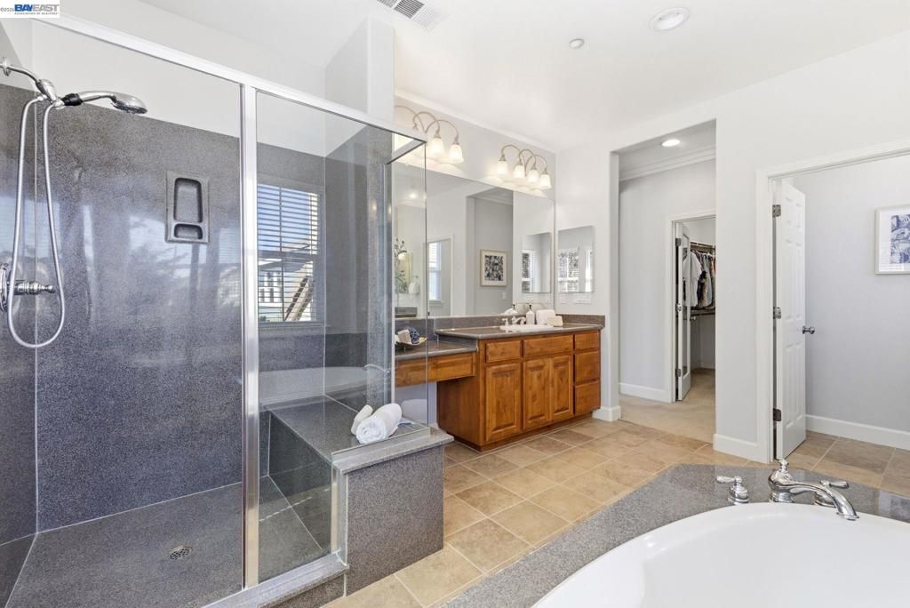 Image 49 of property listing at 3070 Olivoro Ct, Livermore, CA 94550