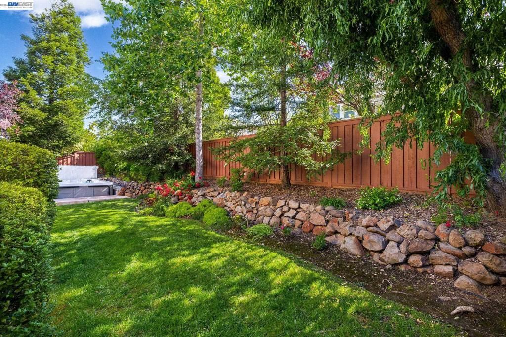 Image 58 of property listing at 3070 Olivoro Ct, Livermore, CA 94550