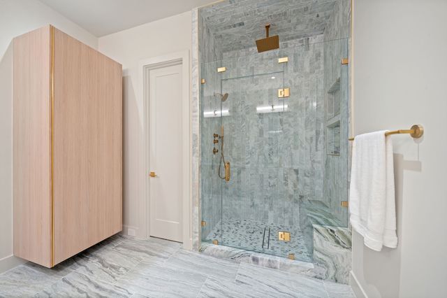 6912 CRYSTAL FALLS Drive, Plano, TX 75024