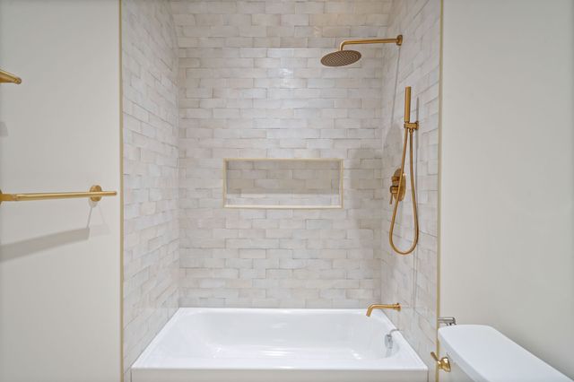 6912 CRYSTAL FALLS Drive, Plano, TX 75024