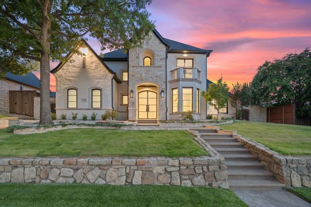 6912 CRYSTAL FALLS Drive, Plano, TX 75024