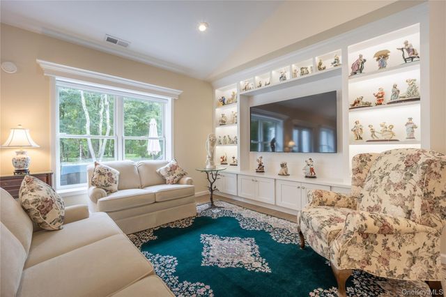 1440 E Noxon Road, Lagrangeville, NY 12540