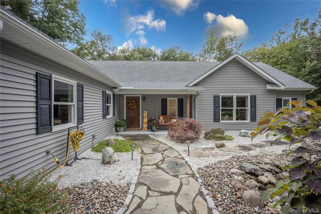 1440 E Noxon Road, Lagrangeville, NY 12540