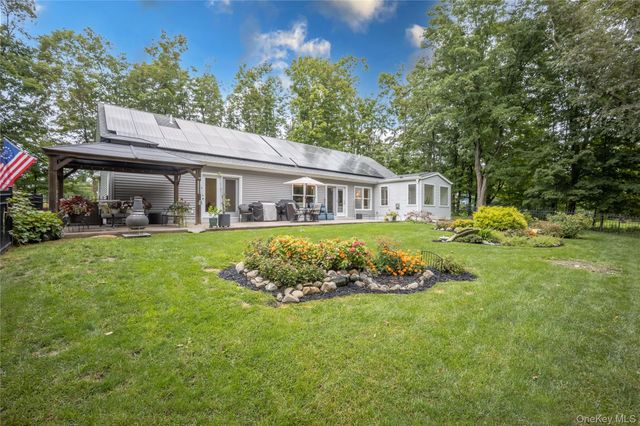 1440 E Noxon Road, Lagrangeville, NY 12540