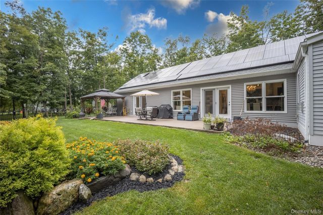 1440 E Noxon Road, Lagrangeville, NY 12540