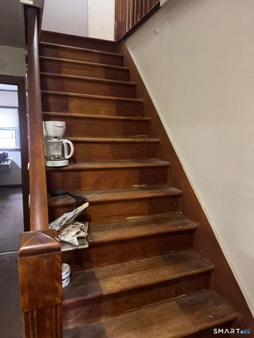 44 Finch Road, Wolcott, CT 06716