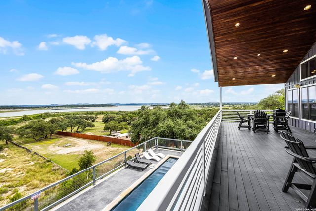1447 Tamarack, Canyon Lake, TX 78133
