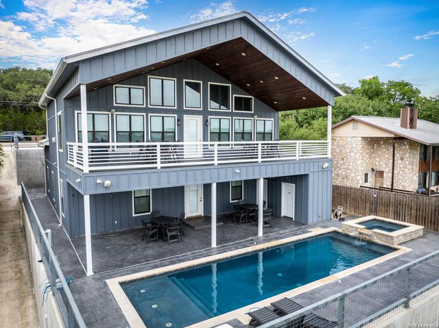 1447 Tamarack, Canyon Lake, TX 78133