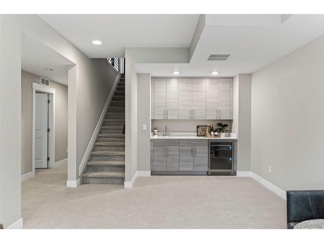 5635 Zuni Ct, Denver, CO 80221