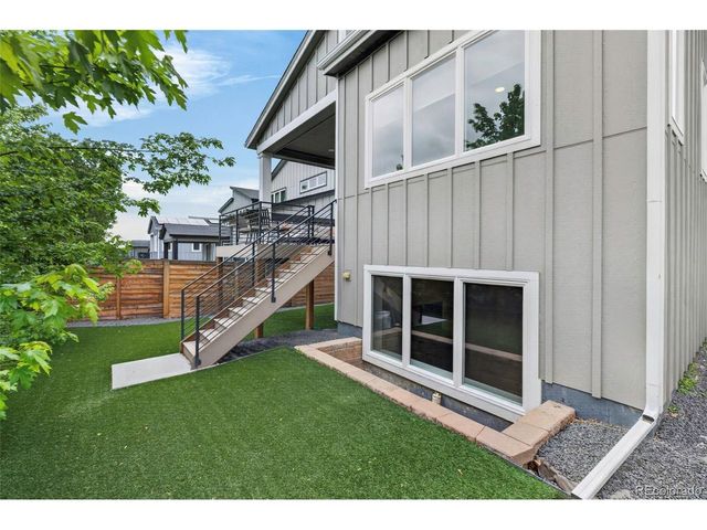 5635 Zuni Ct, Denver, CO 80221
