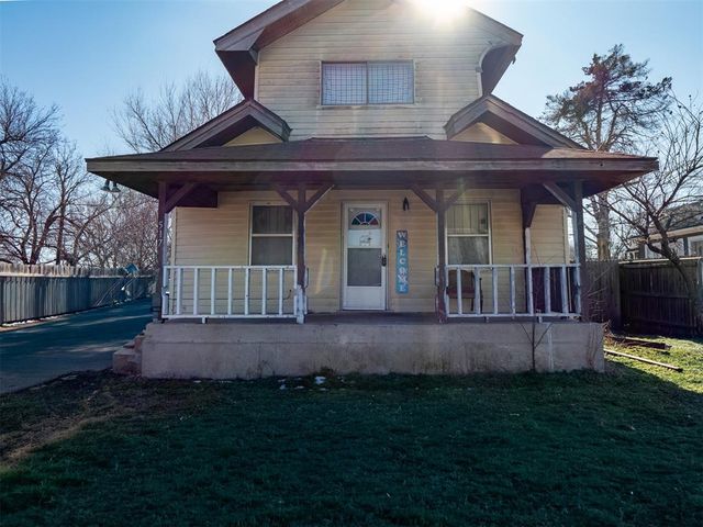517 W Woodson Avenue, El Reno, OK 73036