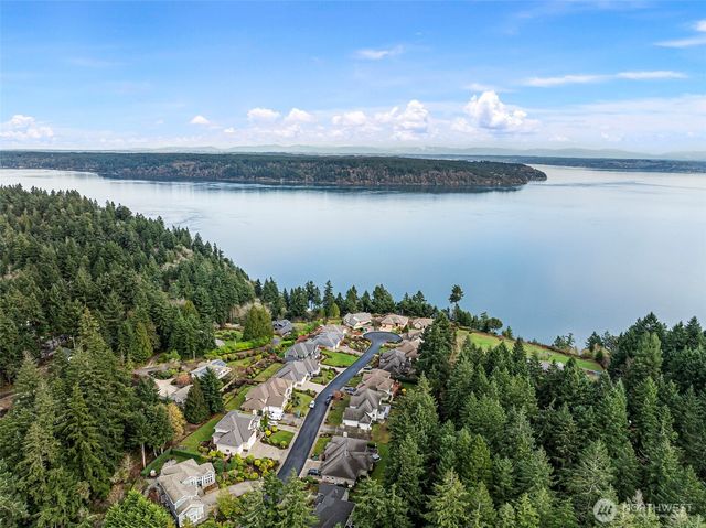 2225 87th Street Ct NW, Gig Harbor, WA 98332