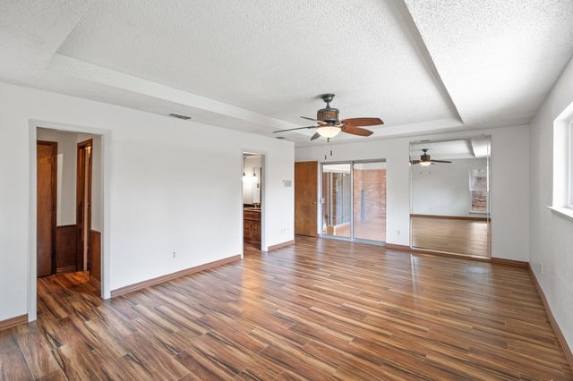 110 S Capri Drive, Duncanville, TX 75116